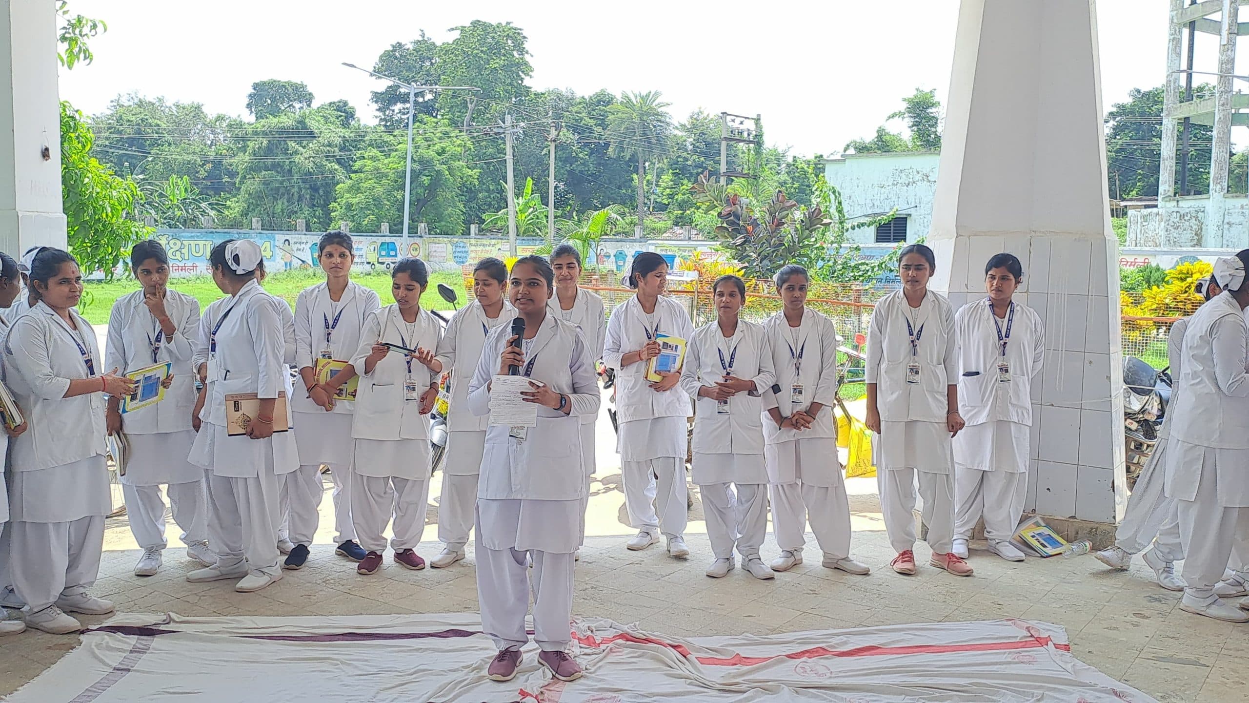 मां का पहला दूध बच्चों में बढ़ाता है रोग प्रतिरोधक क्षमता