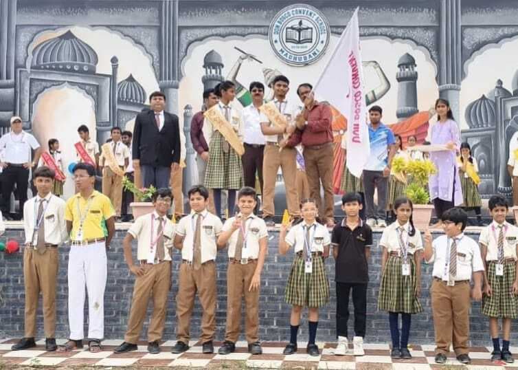 Madhubani News : डॉन बॉस्को कॉन्वेंट स्कूल मधुबनी में अलंकरण समारोह में छात्र परिषद का गठन