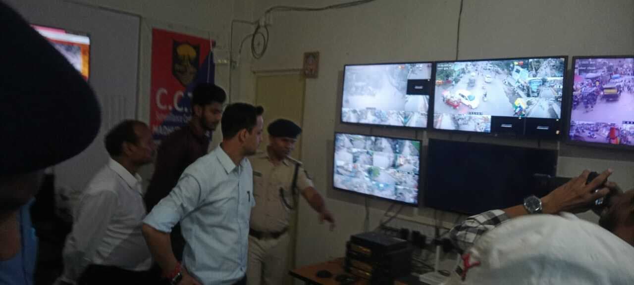 Madhubani News : जिले के सभी महत्वपूर्ण इंट्री व एग्जिट प्वाइंट्स पर चेक प्वाइंट बनाए जाएंगे : डीएम