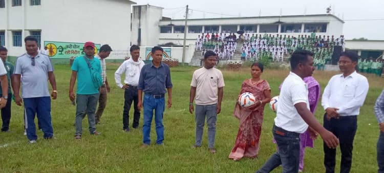 प्रतिवाद क्लब मालदा ने पाकुड़िया को तीन गोल से हराया