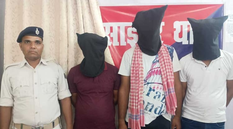 ऑनलाइन बजाज फाइनेंस से सस्ते दर पर लोन दिलाने के नाम पर ठगी करने वाले तीन साइबर ठग गिरफ्तार