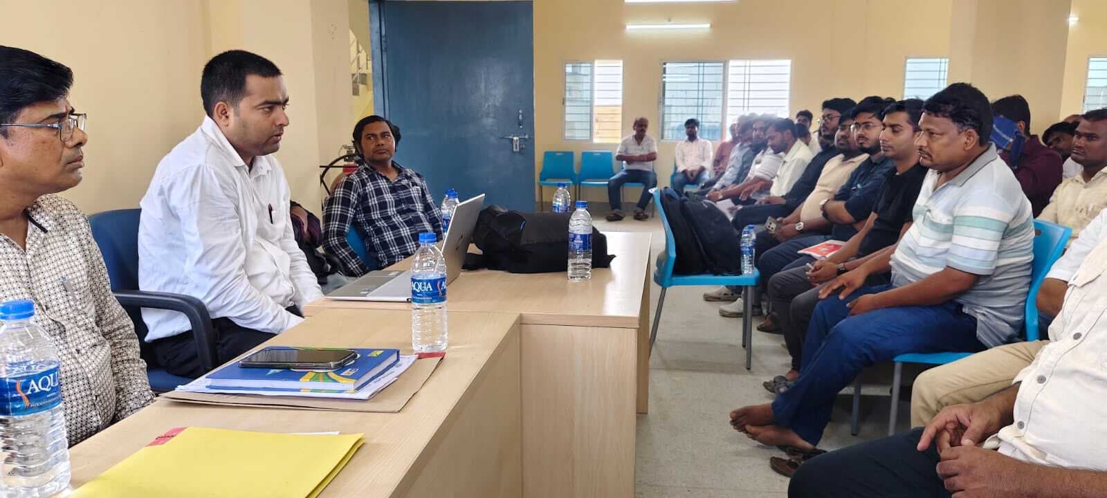 भूमि संबंधित विवादों को हल करना आवश्यक