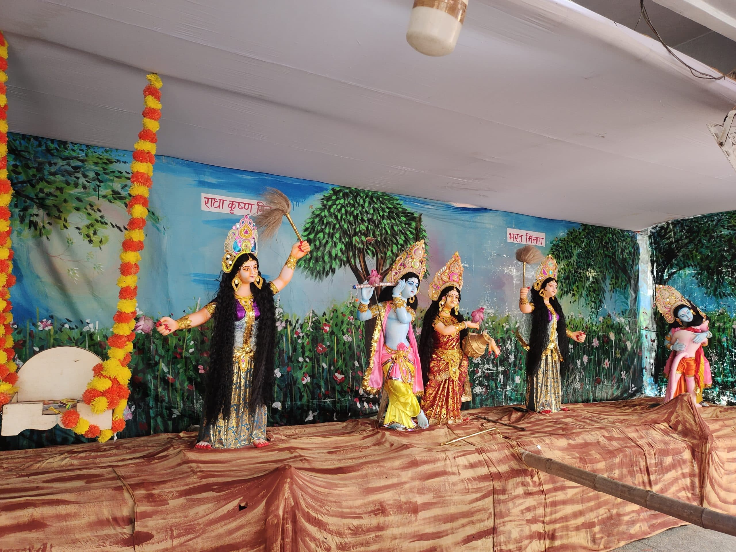 झूलन यात्रा भगवान श्रीकृष्ण के अनुयायियों के लिए सबसे महत्वपूर्ण त्योहार