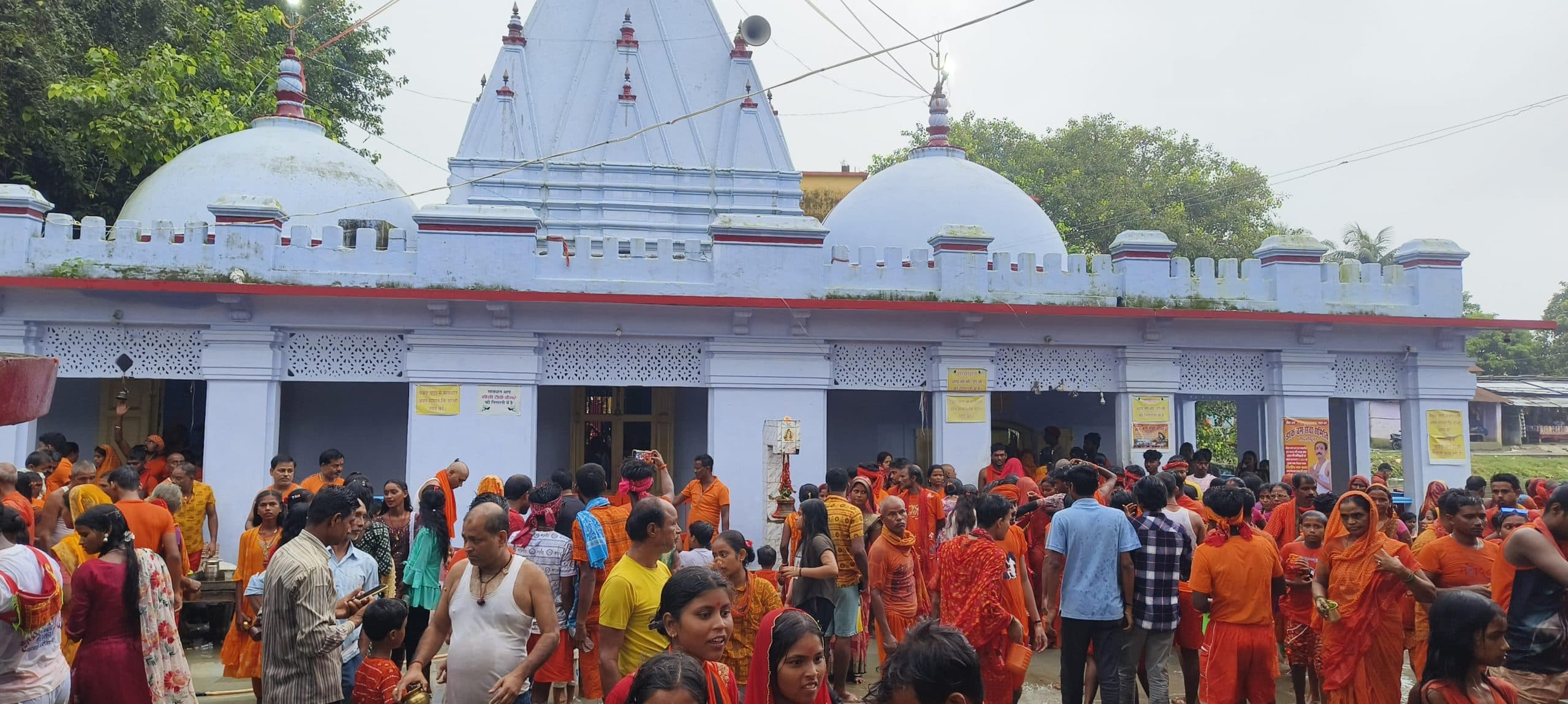 125 किमी चलकर बाबा मद्नेश्वर नाथ का किया जलाभिषेक