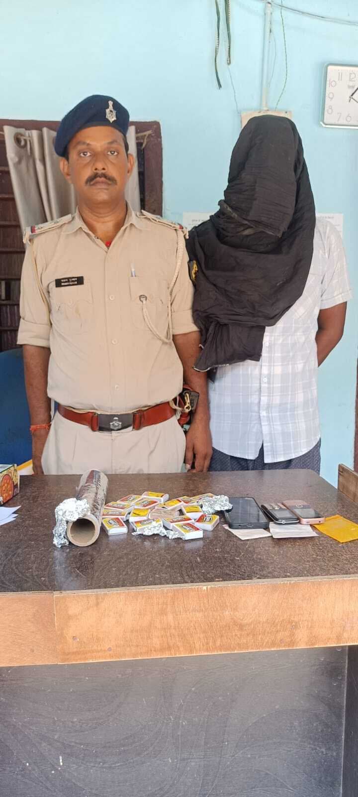 स्मैक के साथ एक तस्कर गिरफ्तार