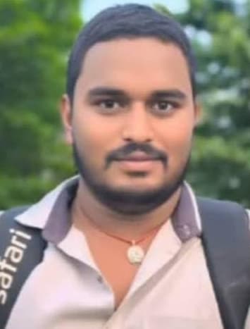 बोलेरो की ठोकर से युवक की मौत पर शव के साथ तीन घंटे सड़क जाम