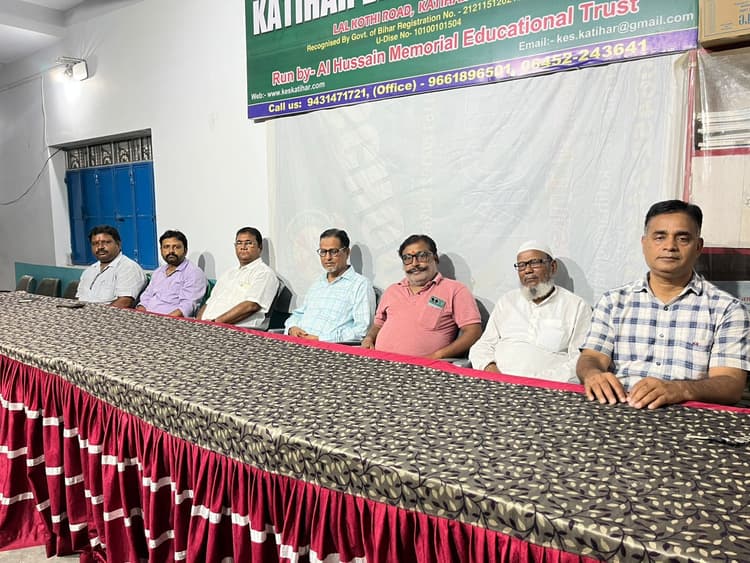 प्राइवेट स्कूल एंड चिल्ड्रन वेलफेयर एसोसिएशन केबिनेट की बैठक