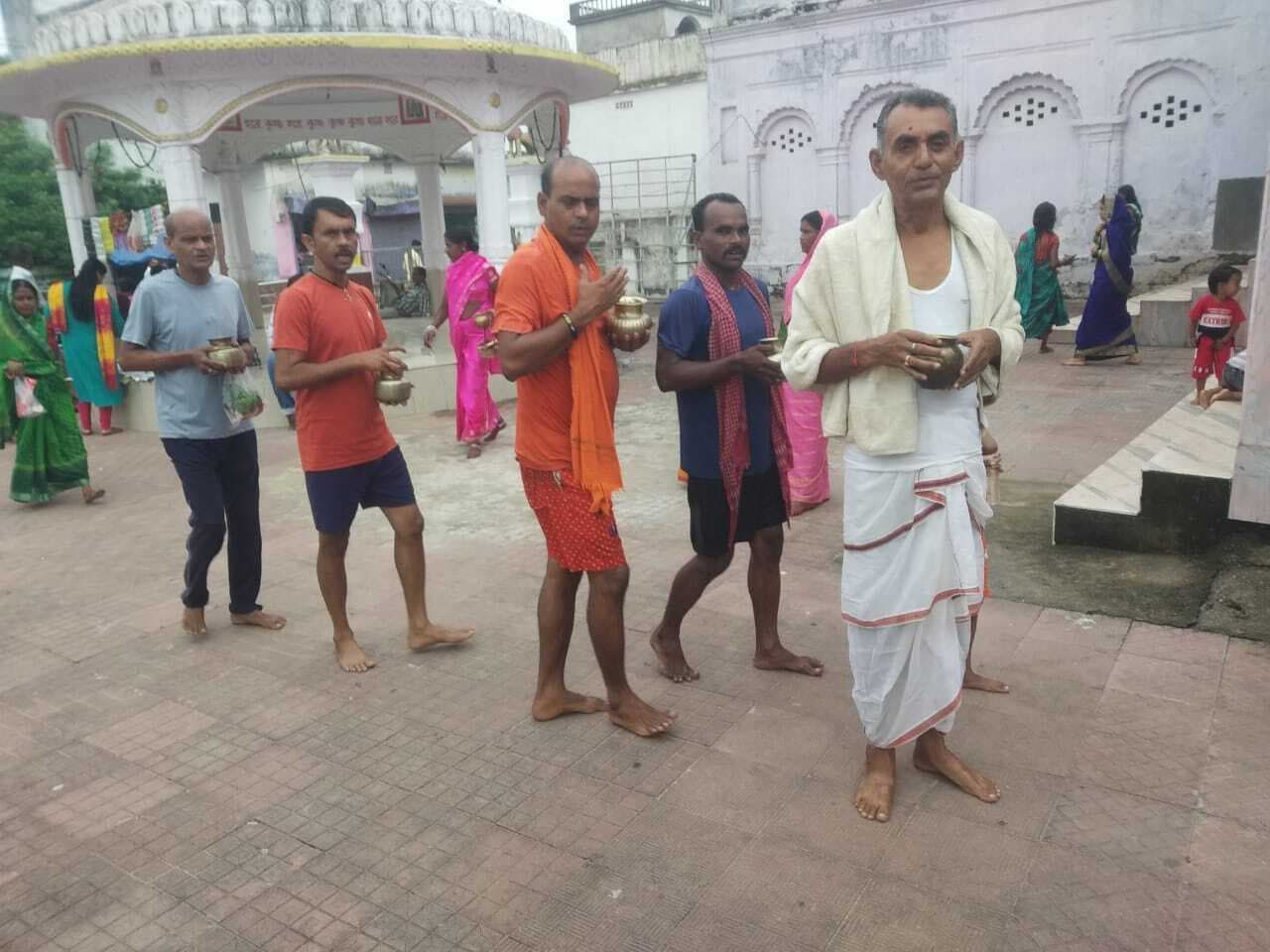 करौं: यज्ञ-हवन से माहौल हुआ भक्तिमय