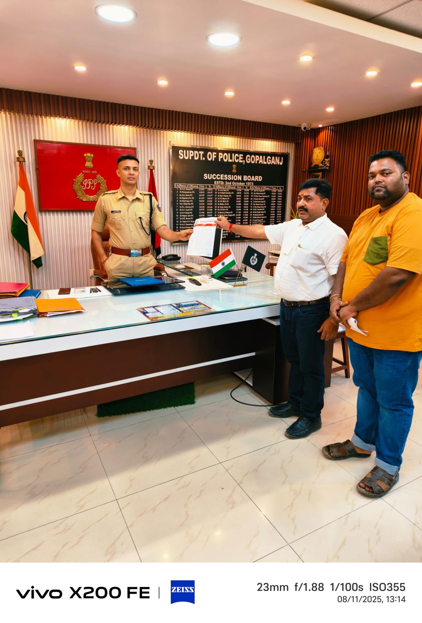 ज्वेलरी दुकानों में बढ़ रहीं लूट की घटनाएं, अपराधियों की गिरफ्तारी की उठी मांग