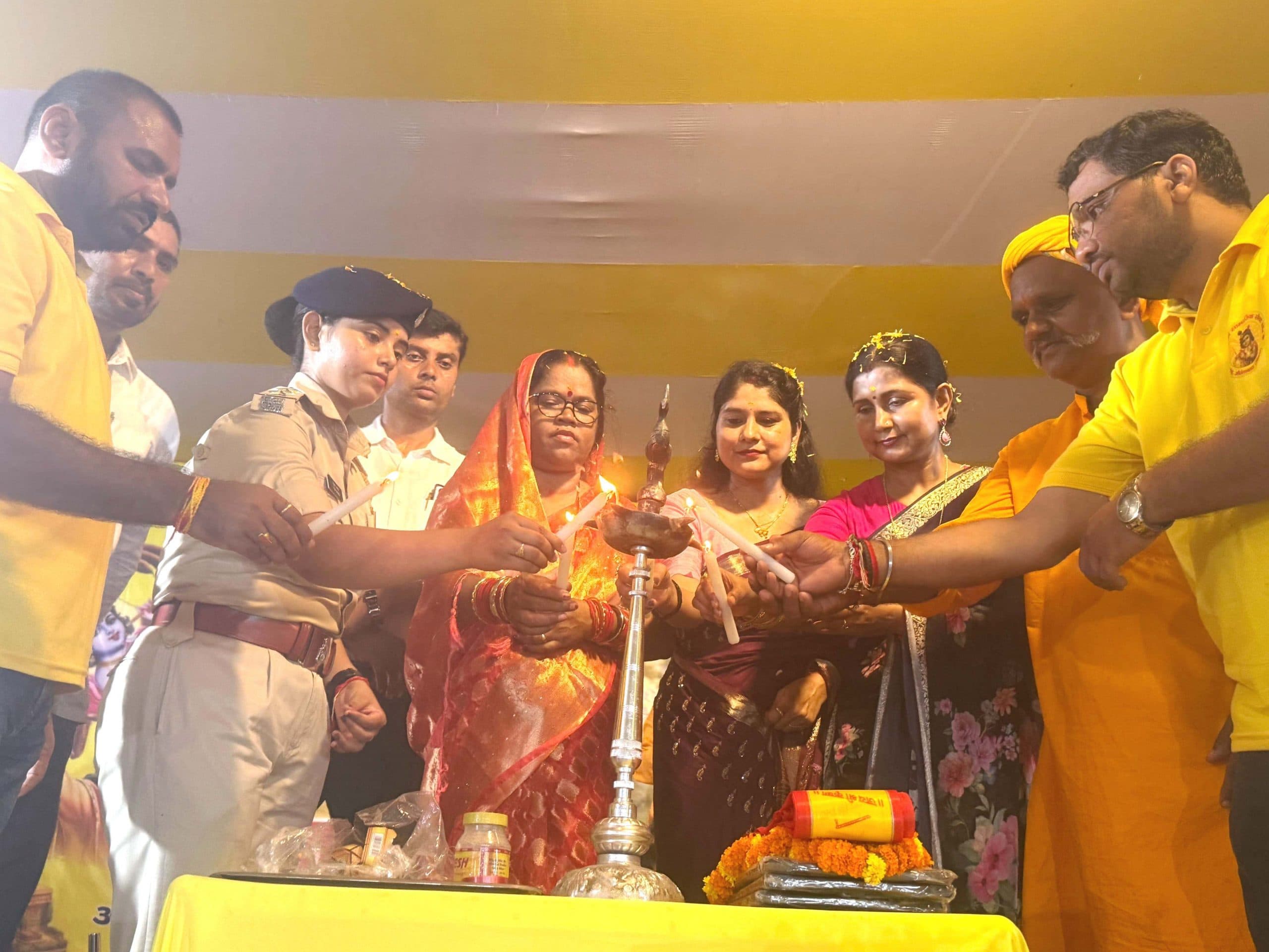 गोह में कृष्ण जन्माष्टमी महोत्सव का हुआ आगाज