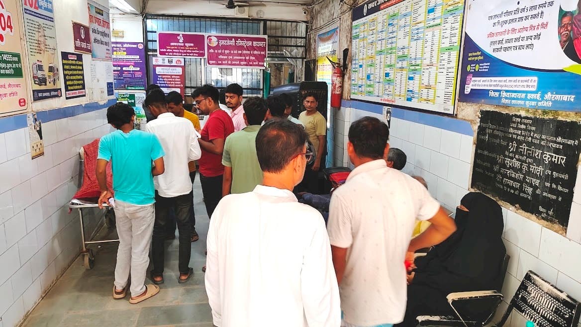 तेज रफ्तार स्काॅर्पियो ने बाइक सवार तीन युवकों को रौंदा, एक की गयी जान, दो घायल