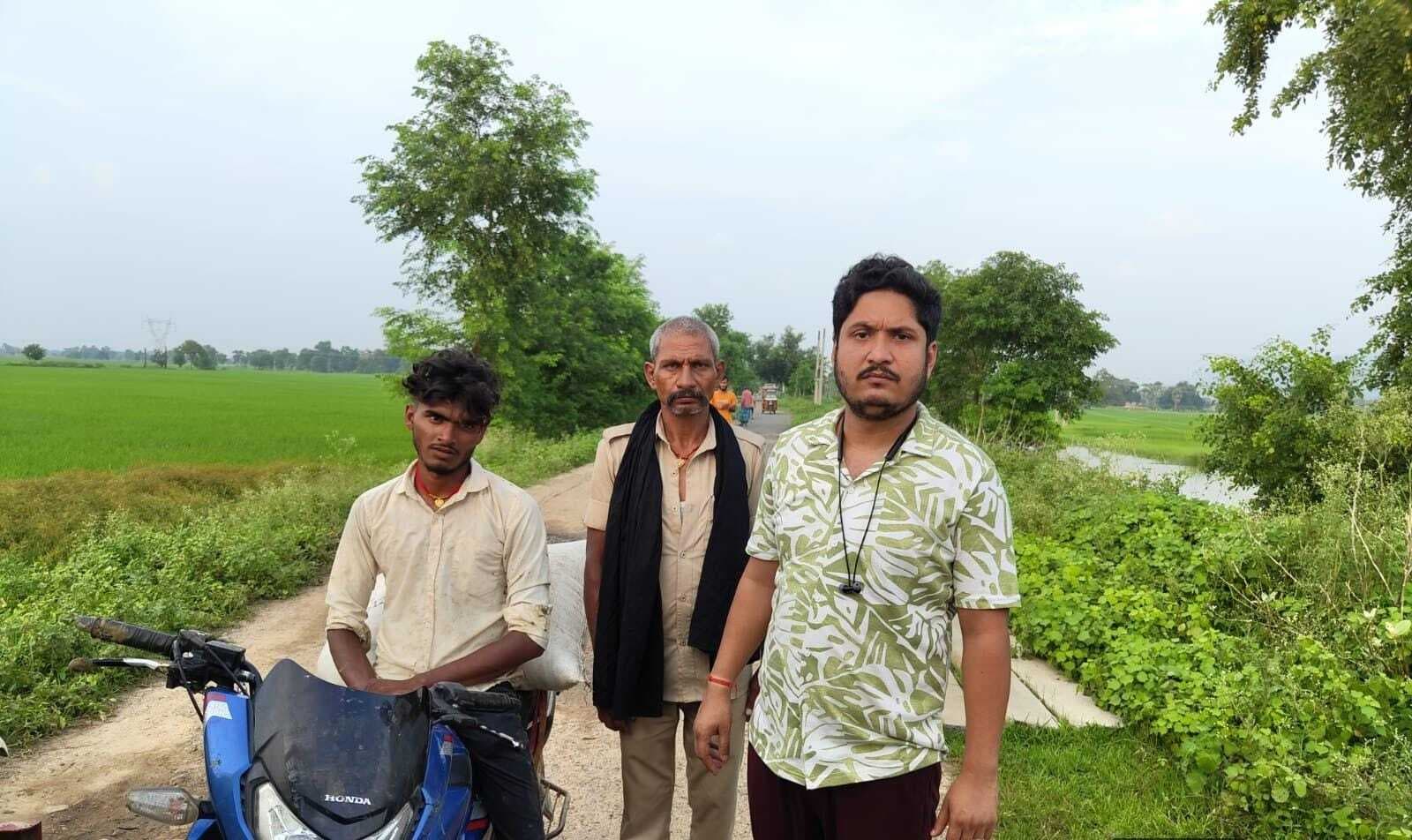 शराब के साथ दो गिरफ्तार, एक बाइक जब्त