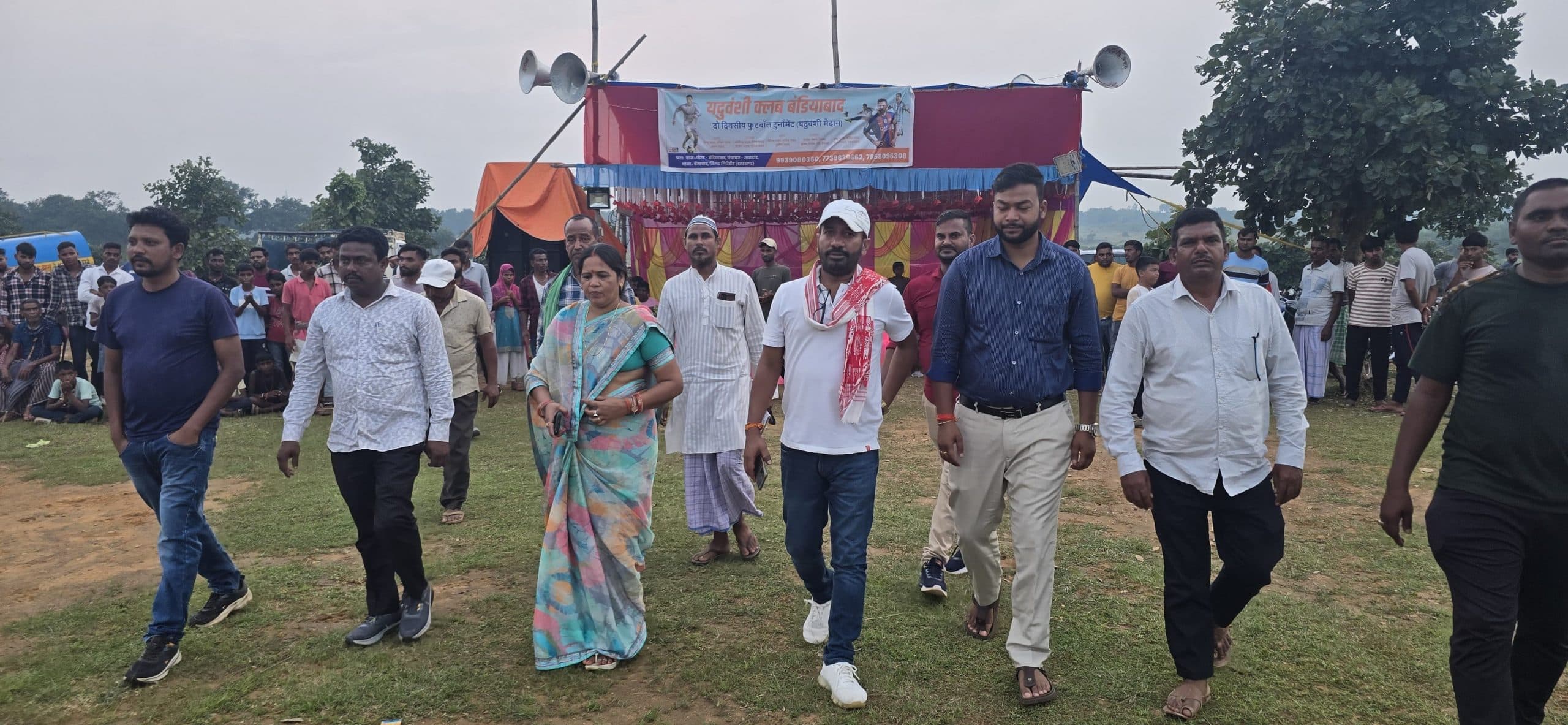 Giridih News :चरघरा को हराकर बडियाबाद की टीम में जीता खिताब