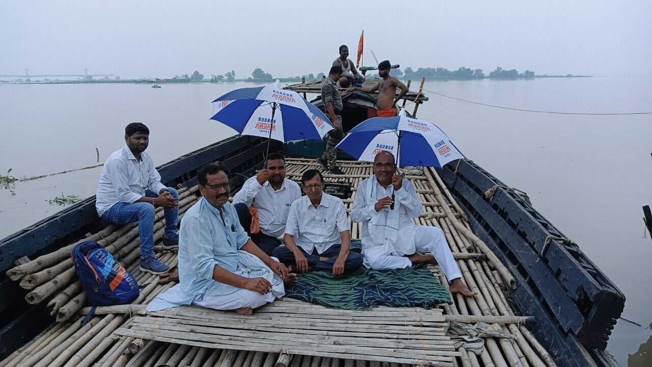 विधायक ने बाढ़ प्रभावित क्षेत्र का लिया जायजा