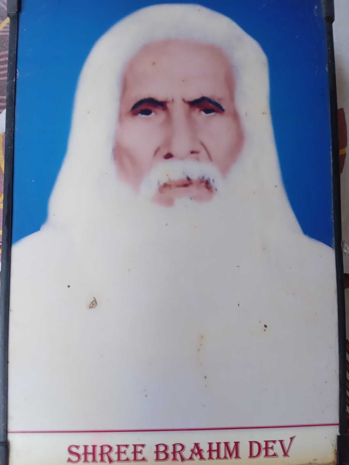 अंग्रेजों की संपत्ति लूटकर ब्रिटिश हुकूमत के विरोध करते थे स्वतंत्रता सेनानी ब्रह्मदेव चौधरी