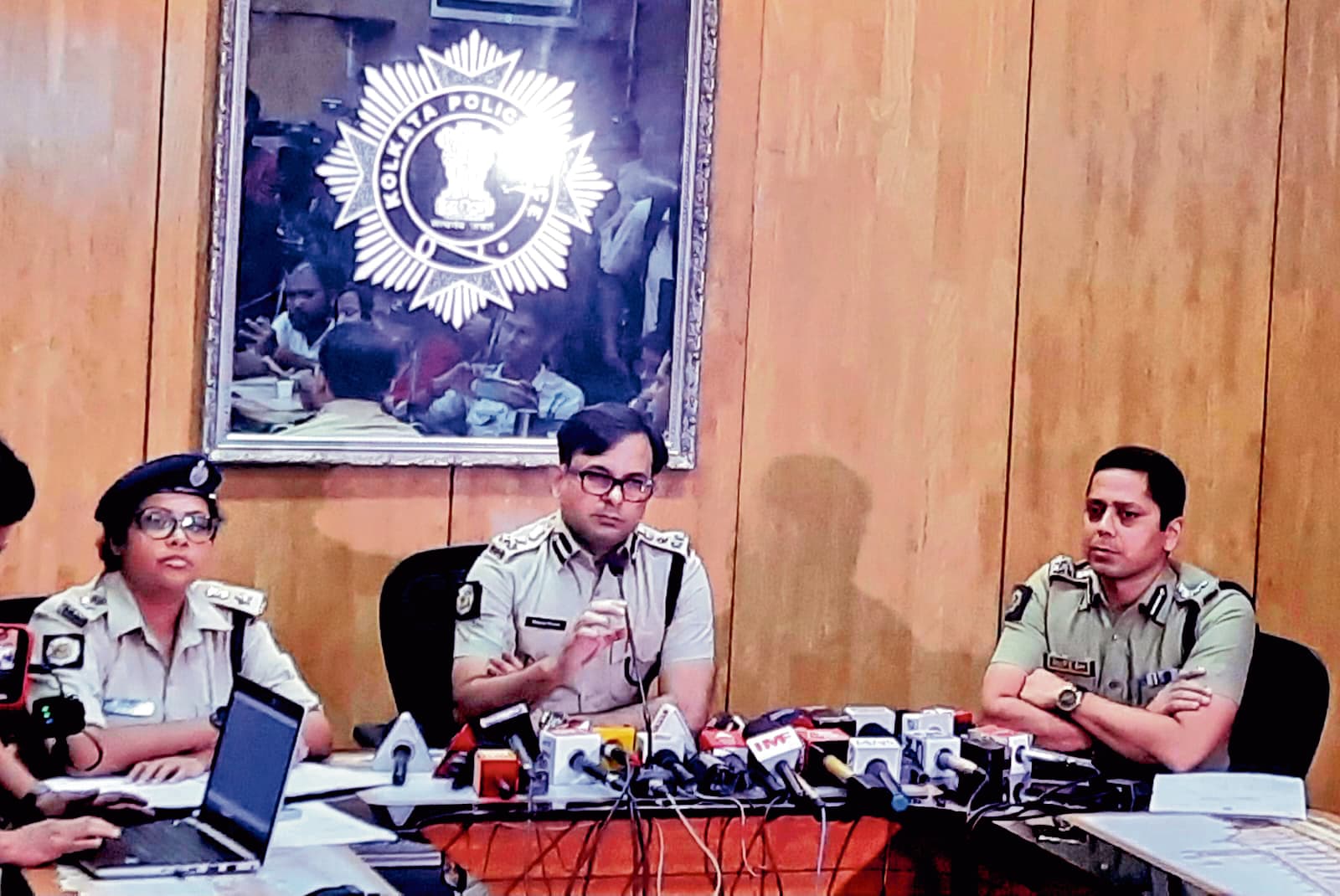 नबान्न अभियान : पुलिस पर हमले के आरोप में छह भाजपा नेताओं को नोटिस