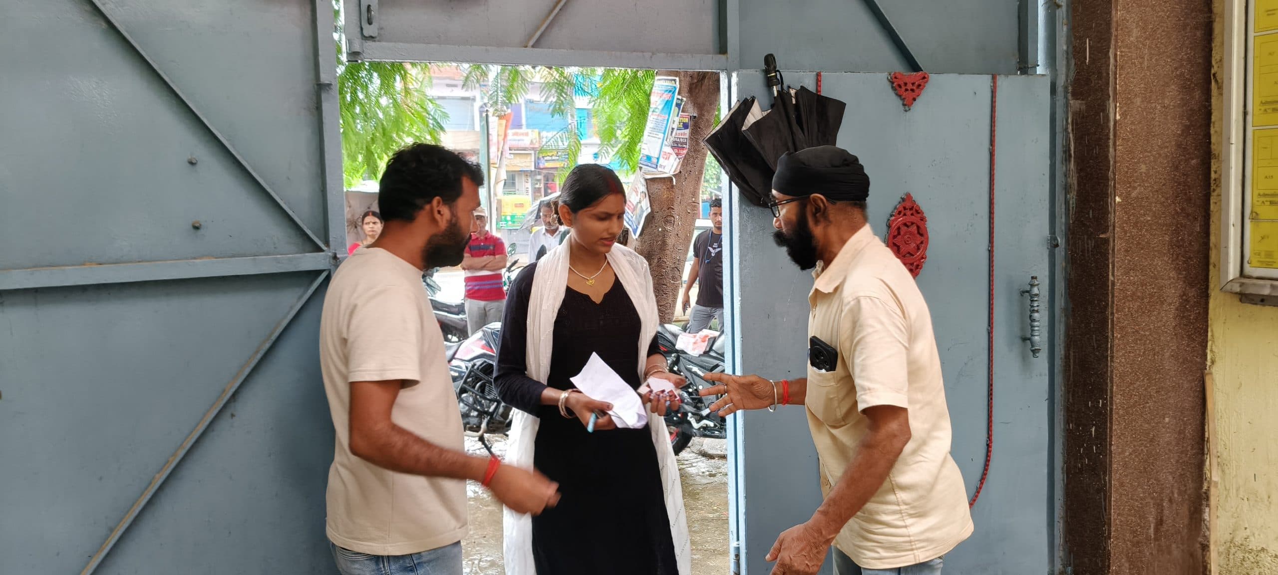 जिले के आठ केंद्रों पर हुई पीजी प्रवेश परीक्षा