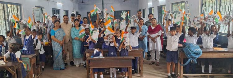 Jamshedpur news. मेधावी छात्रों को 15 लाख रुपये का लोन देता है झारखंड ग्रामीण बैंक : श्रीकांत कटारे