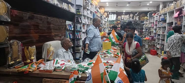 खलारी प्रखंड कार्यालय में सुबह नौ बजे होगा झंडोत्तोलन