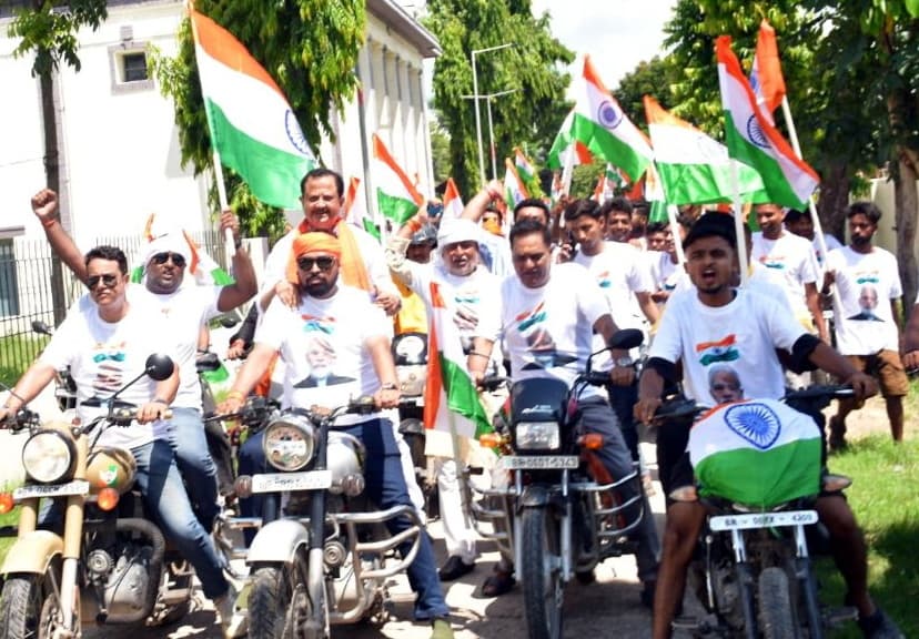 ऐतिहासिक यात्रा का गवाह बना शहर : रंजन