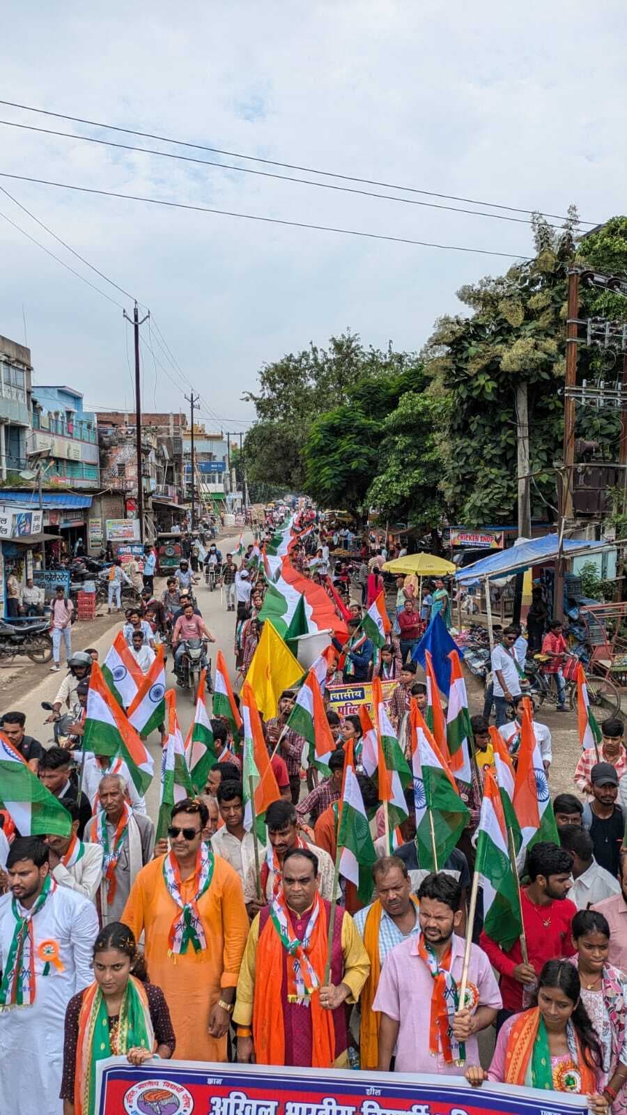 एबीवीपी ने निकाली 2000 फीट की लंबी तिरंगा यात्रा