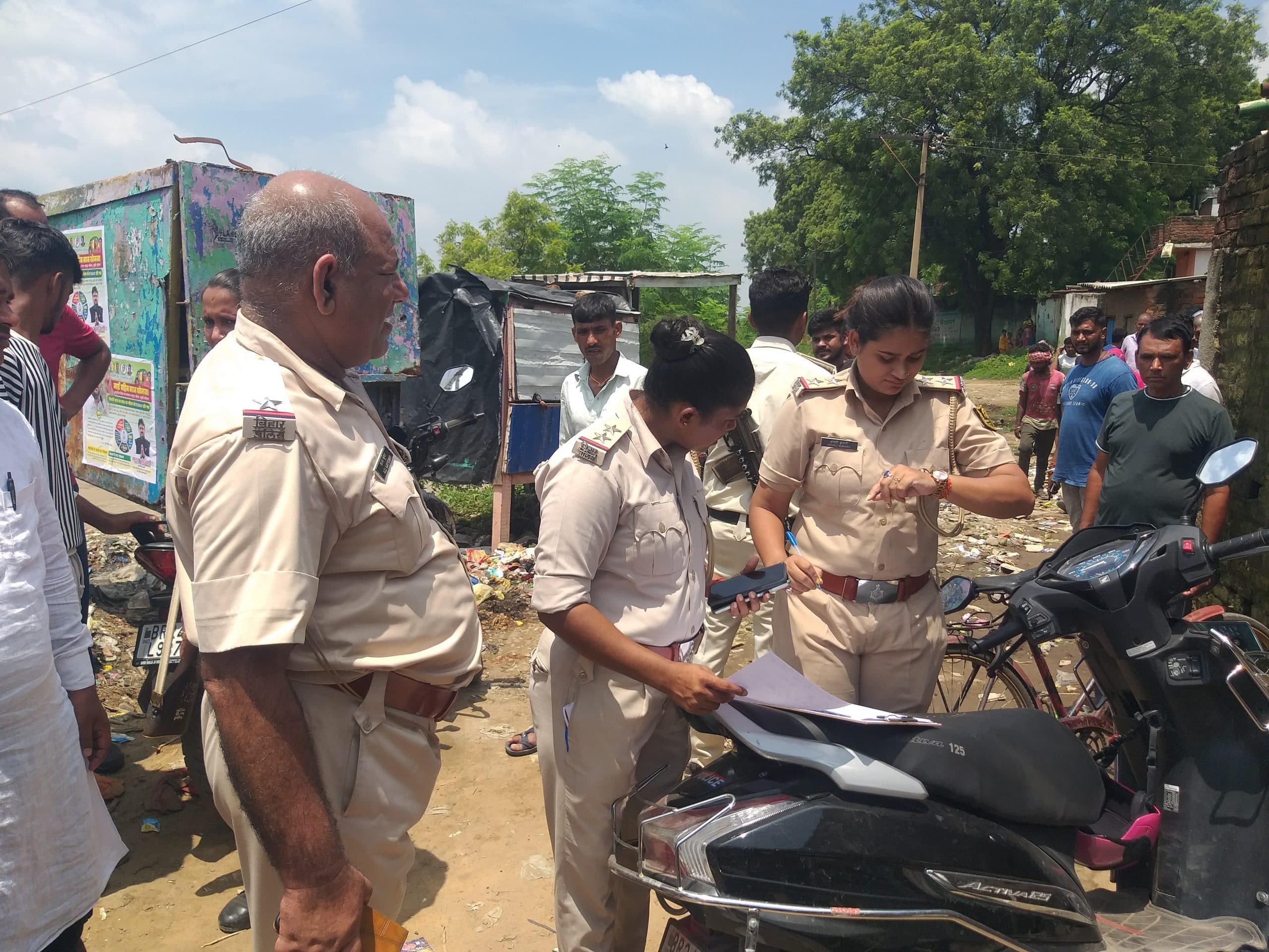 पैर फिसलने से नहर में डूबी महिला, मिला शव