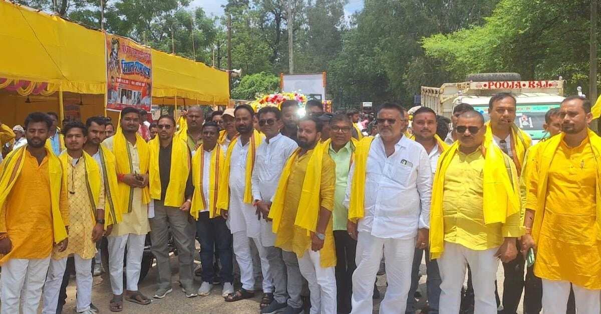 श्रीकृष्ण जन्माष्टमी महोत्सव को लेकर निकाली गयी विशाल शोभायात्रा