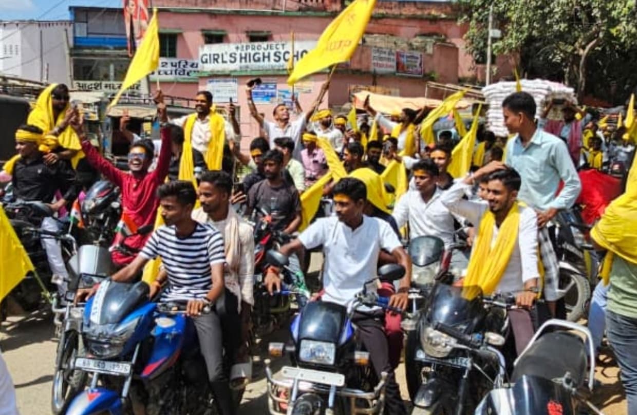 श्रीकृष्ण जन्माष्टमी पर सोनो प्रखंड में निकली भव्य शोभा यात्रा