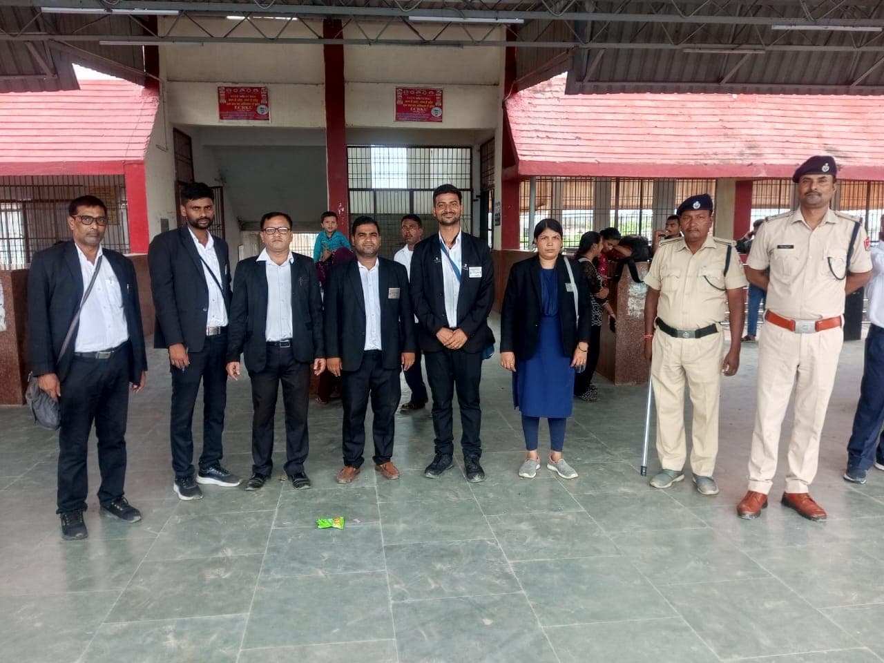 Madhubani News : टिकट जांच अभियान में 5 यात्री से वसूला गया 1300 रुपये जुर्माना