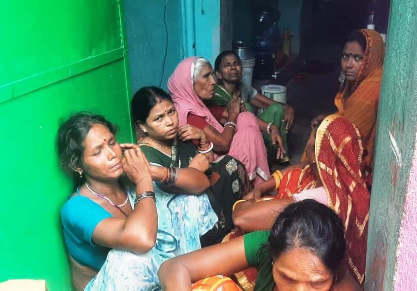 बाढ़ के पानी में डूबने से दो की मौत