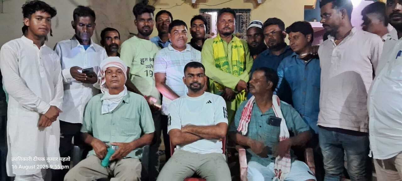 सूर्या हांसदा के एनकाउंटर की हो सीबीआइ जांच : डुमरी विधायक