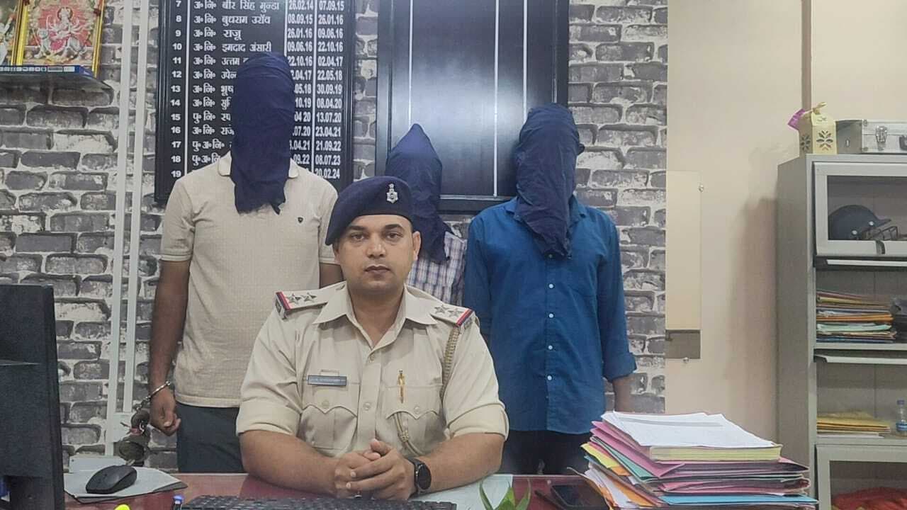Jamshedpur News : चाची का अश्लील वीडियो बना ऐसा करने के लिए कर रहा था ब्लैकमेल, इसलिए मार डाला... जानिये पूरा मामला