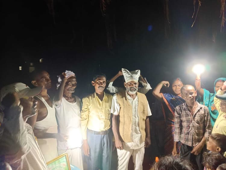हिसुआ में मनायी गयी बाबा दशरथ मांझी की 18वीं पुण्यतिथि