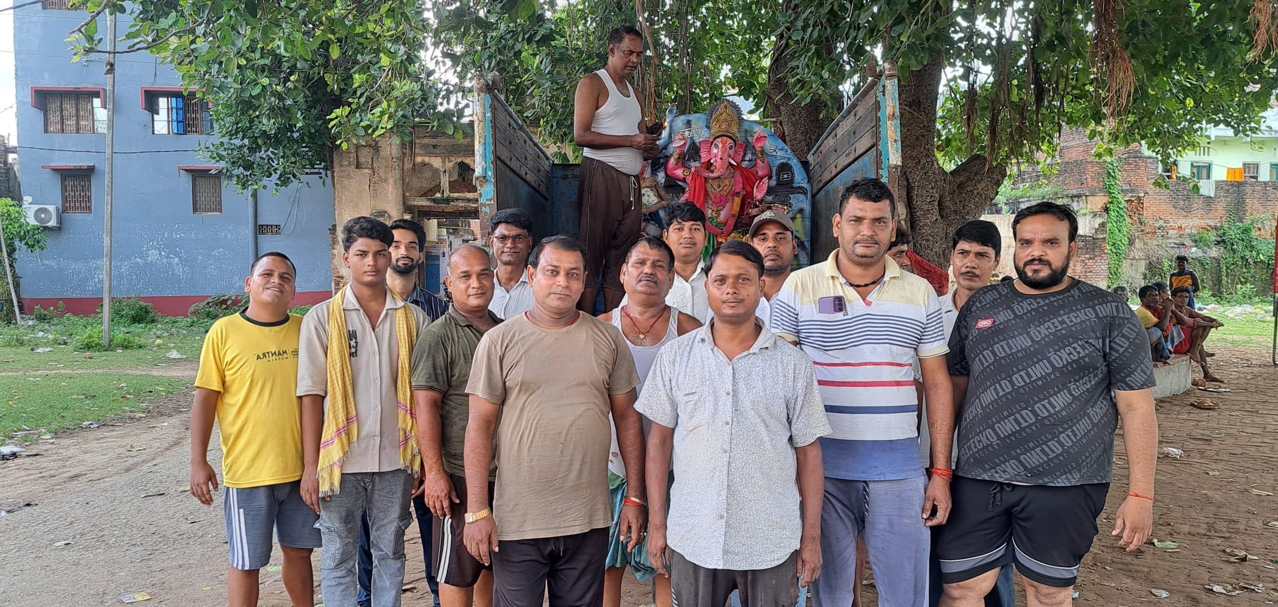 भगवान गणेश की प्रतिमा का किया गया विसर्जन