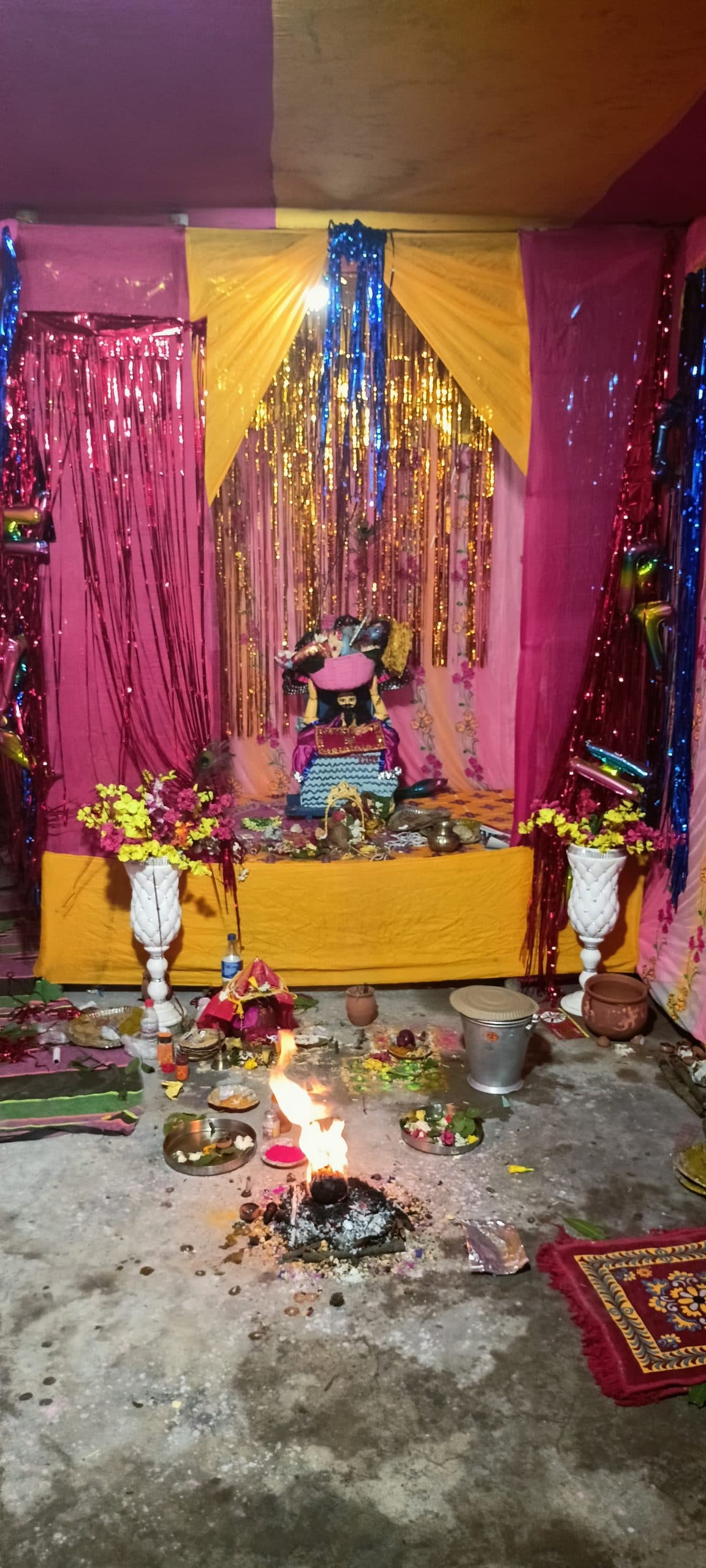 चितरा में हवन-पूजन से माहौल हुआ भक्तिमय