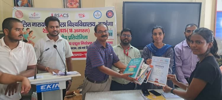 Darbhanga News: जिला स्तरीय दौड़ प्रतियोगिता में सुरुचि कुमारी एवं विकास कुमार आये अव्वल