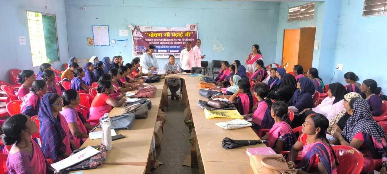 पोषण ट्रैकर एप पर बच्चों का वजन व लंबाई करें अपडेट : सीडीपीओ