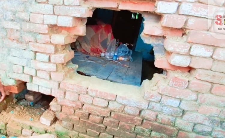 Motihari: सेंधमारी कर 20 हजार नगद सहित दो लाख के आभूषण की चोरी