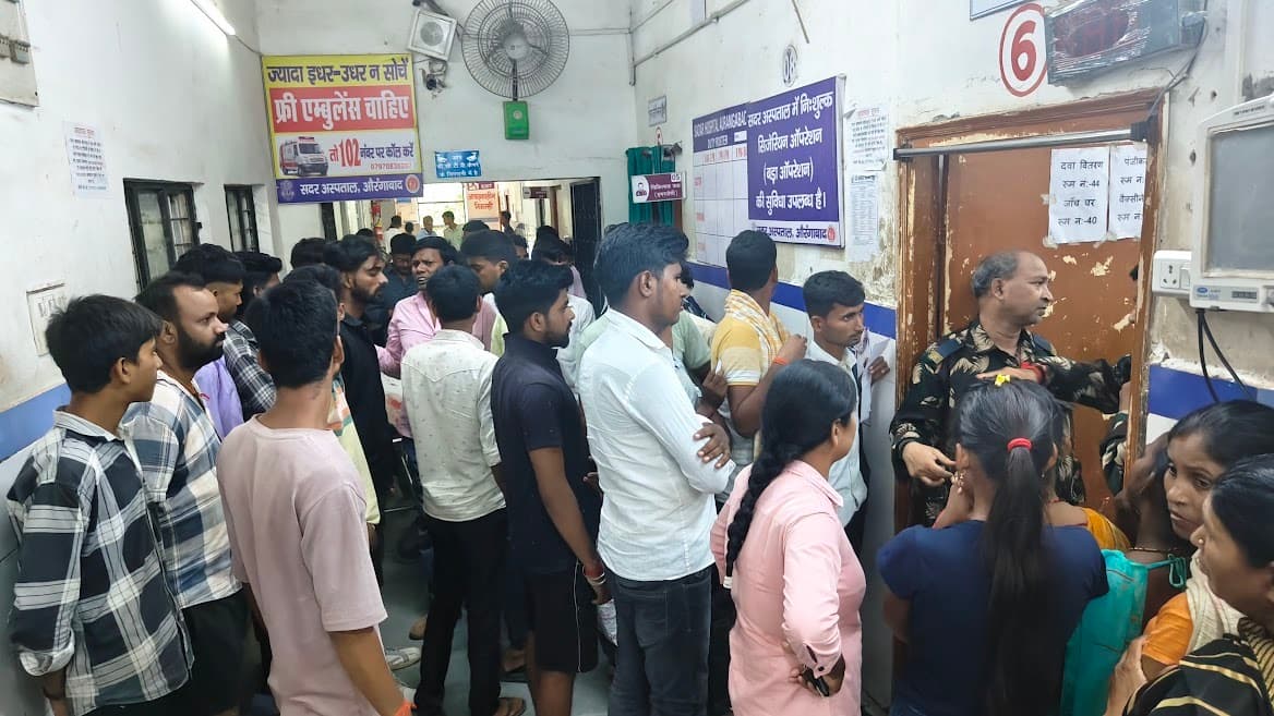 दुर्घटना में गंभीर रूप से जख्मी किशोर की मौत, परिजनों ने जतायी हत्या की आशंका