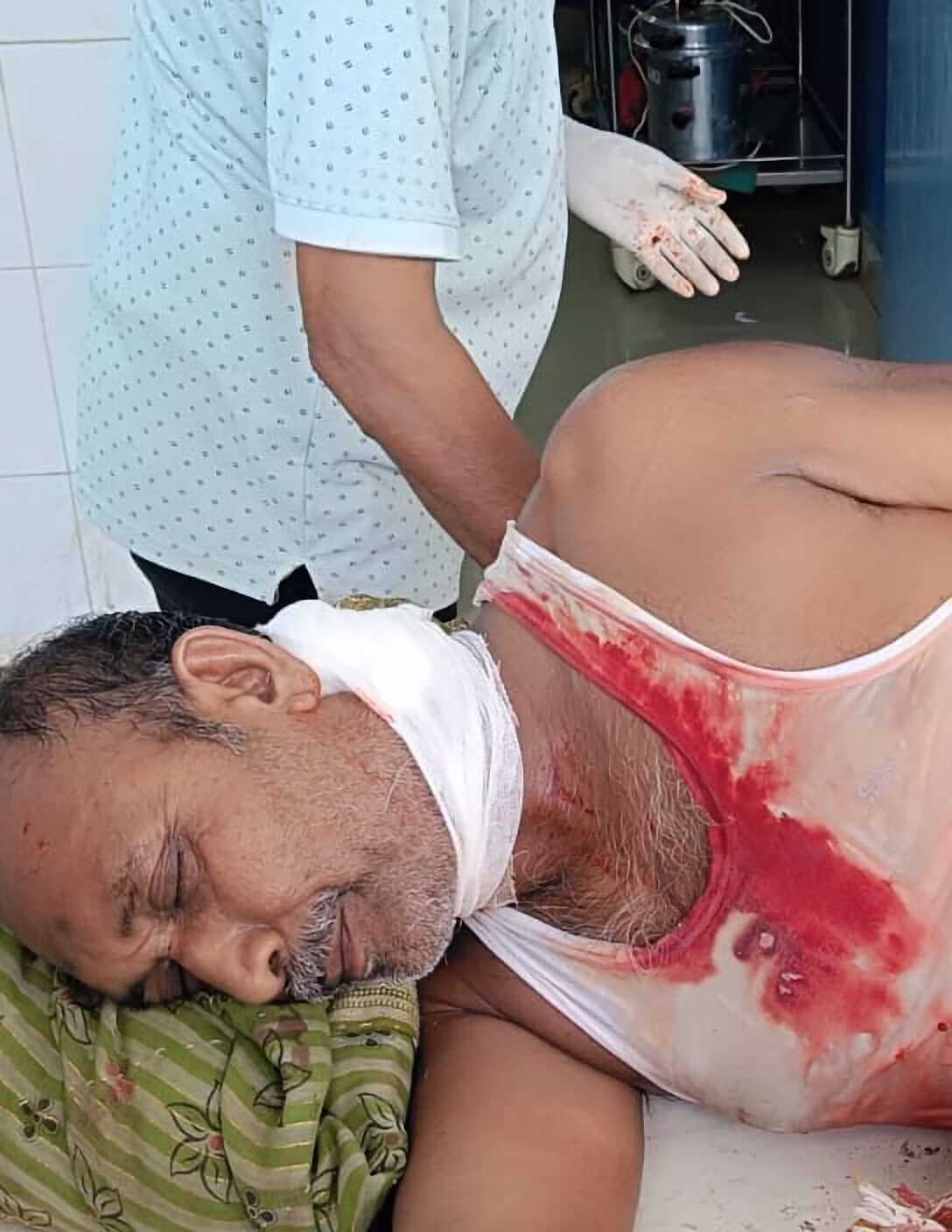 दबिया से किया जानलेवा हमला, व्यक्ति की हालत नाजुक