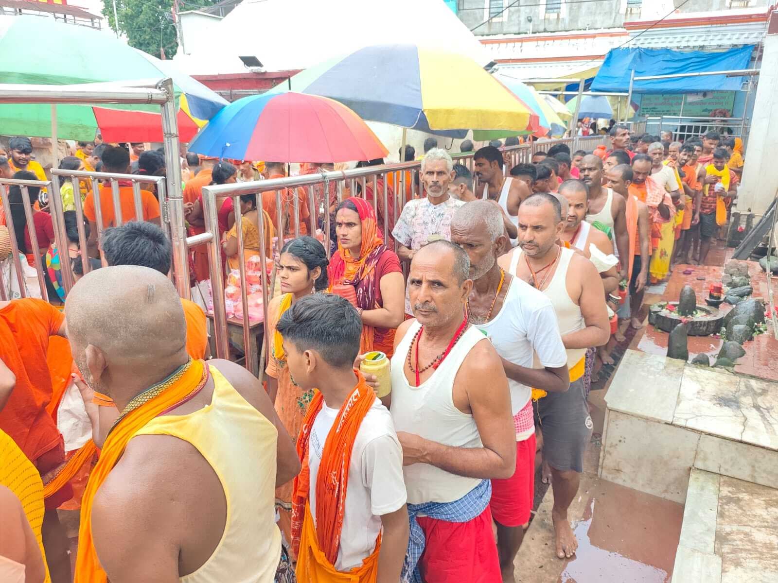 58 हजार कांवरियों ने किया बाबा को जलार्पण