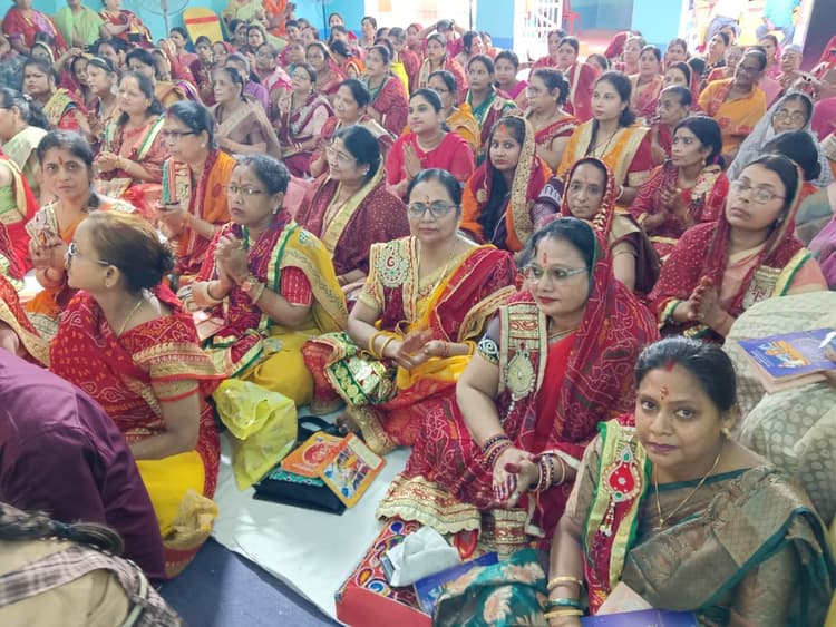 .राजस्थानी परंपरा और भक्ति से गूंजा श्री रानी सती दादी मंदिर परिसर