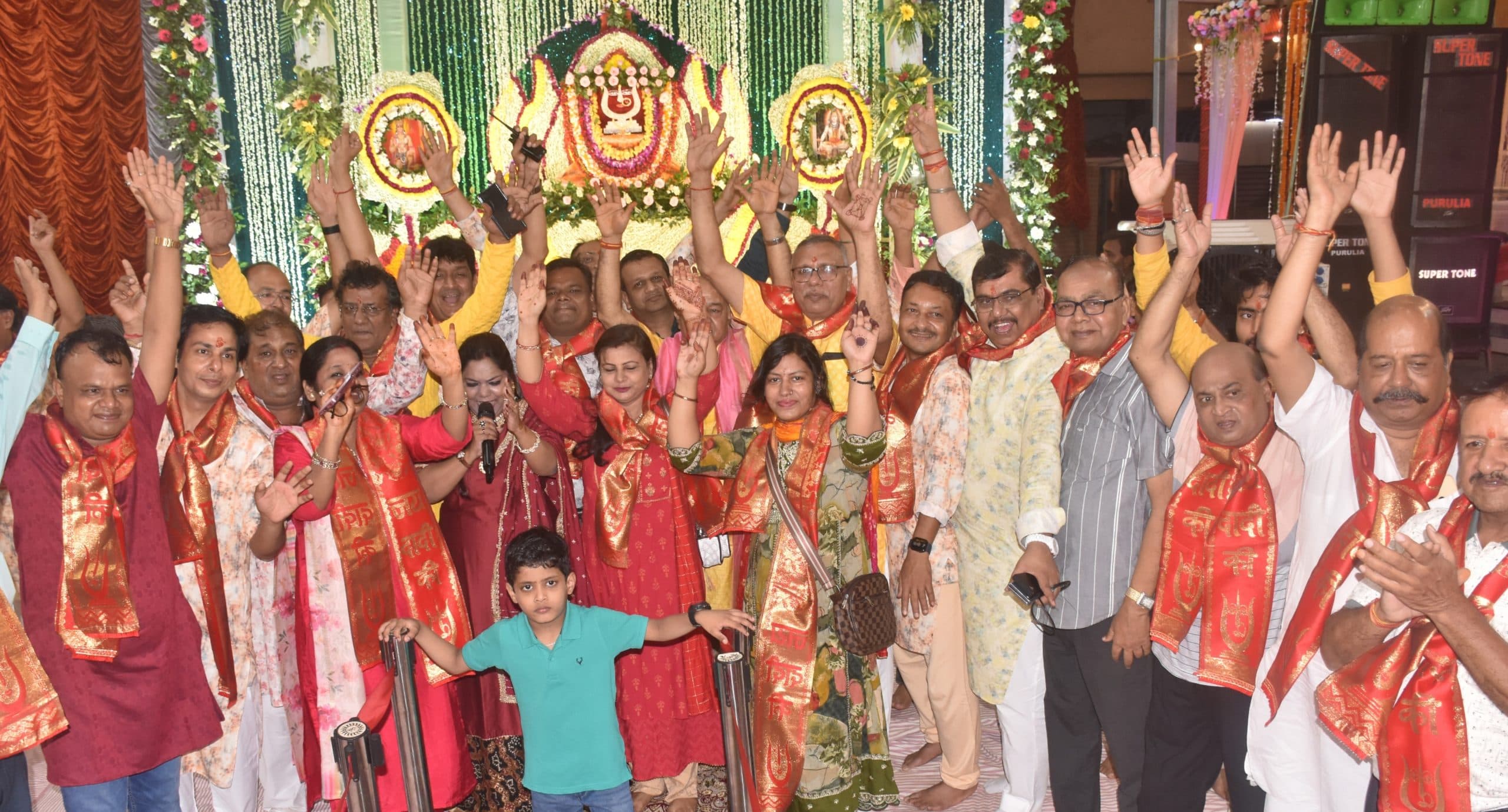 Bokaro News : नाचो गाओ खुशी मनाओ झूमो रे सब आज की दादी आई है...