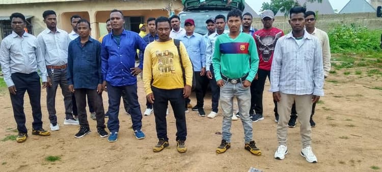 Bokaro News : कैमरून में फंसे मजदूरों की आज होगी वतन वापसी