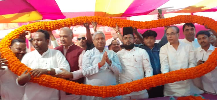 hajipur news. एनडीए की सरकार में तेजी से हो रहा प्रदेश का विकास : मंत्री