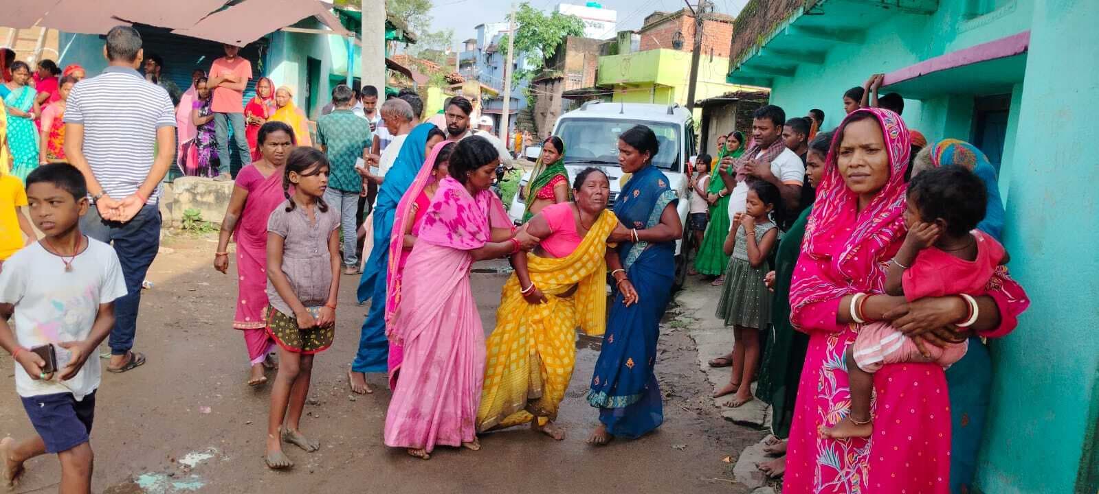 Dhanbad News: सड़क हादसे में पंचेत ओपी के कांस्टेबल की मौत, घर में मातम