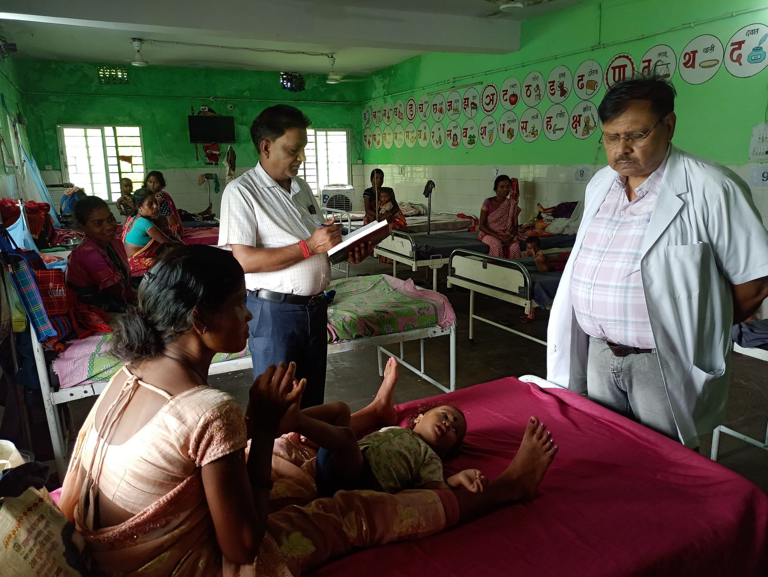 Dhanbad News: पूर्वी टुंडी में डायरिया से महिला की मौत, 20 ग्रामीण इलाजरत