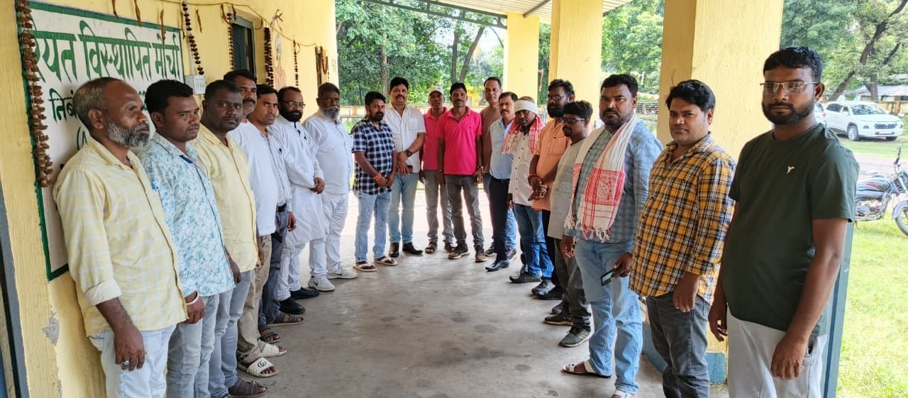 रैयत विस्थापित मोर्चा सभी परियोजना में देगा धरना