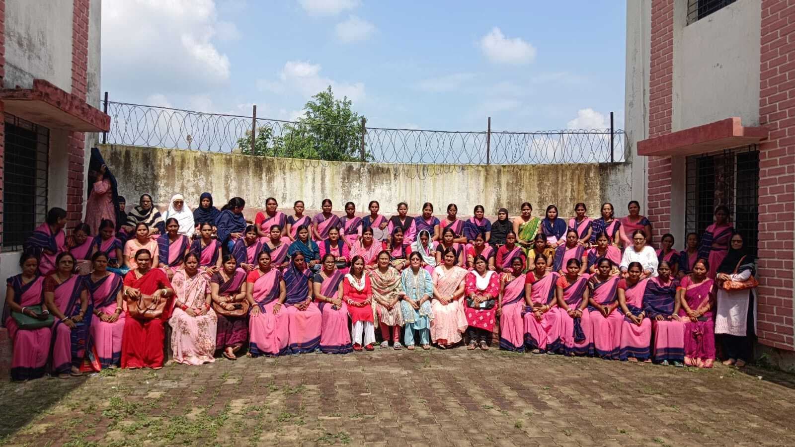 बच्चों के विकास पर दें विशेष ध्यान : पर्यवेक्षिका