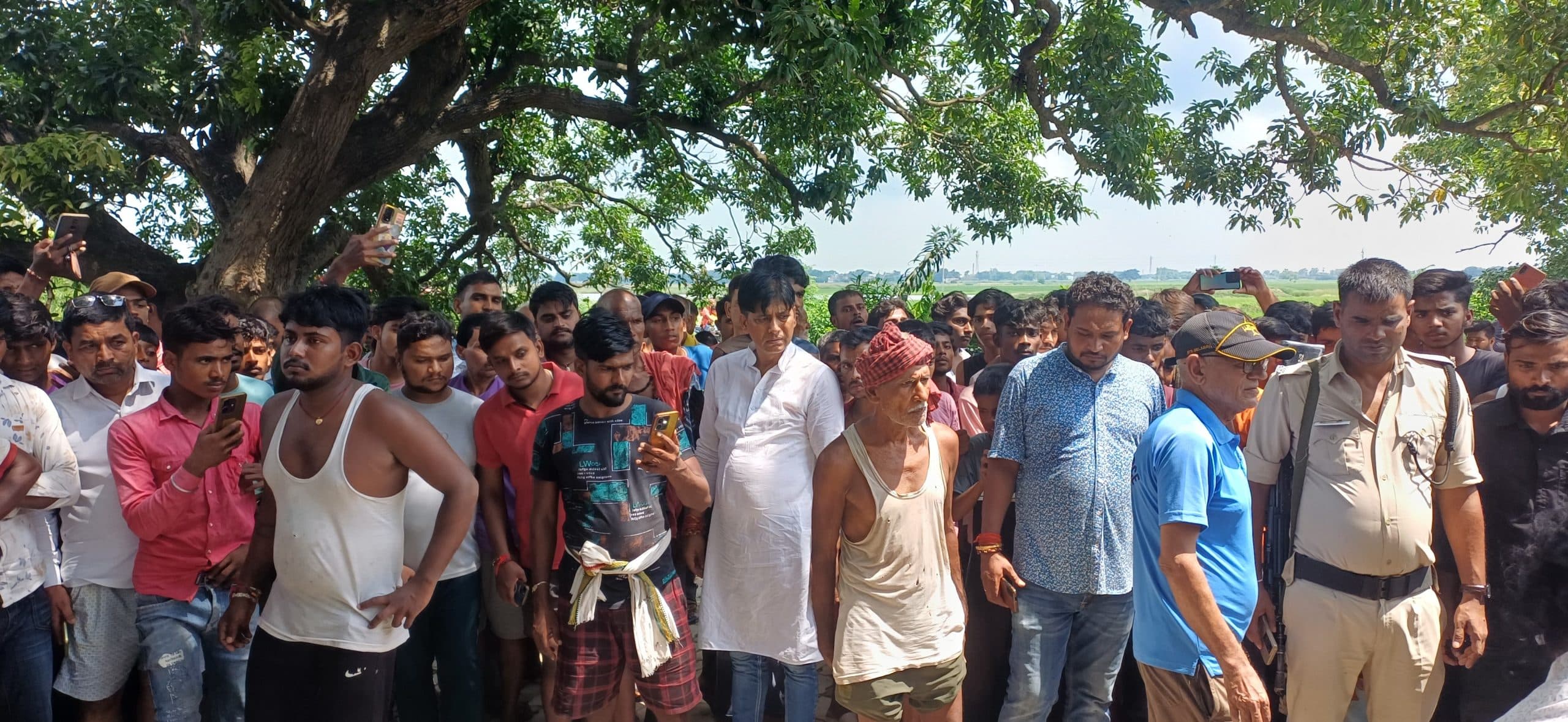 Saran News : पोखरे में डूबने से 12 वर्षीय किशोर की मौत